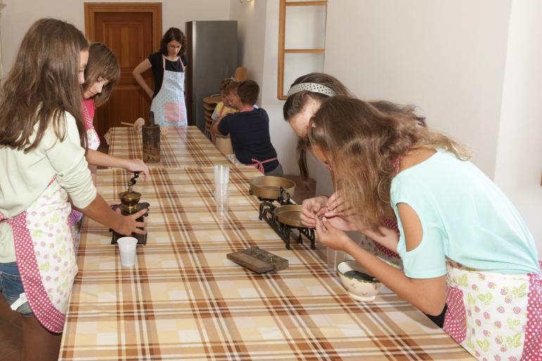 Experimenting with old kitchen utensils